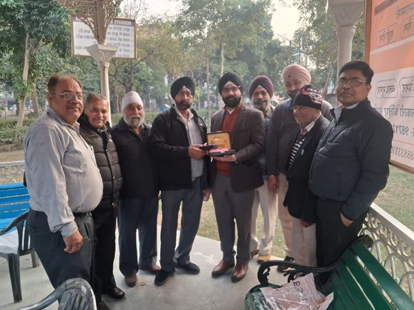 Honoured by Respected Members of Guru Singh Sabha Gurudwara Sahib NIT 5 Faridabad