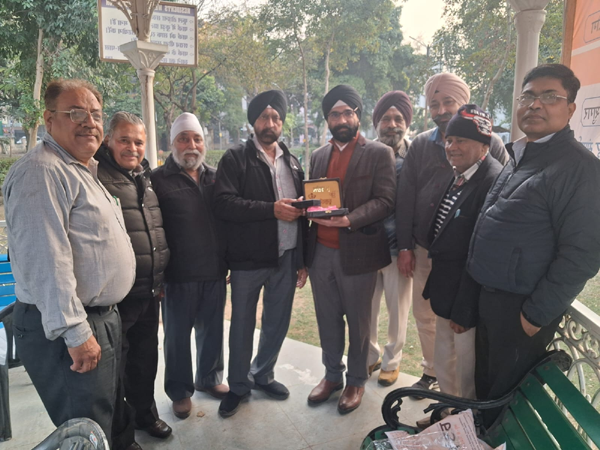 Honoured by Respected Members of Guru Singh Sabha Gurudwara Sahib NIT 5 Faridabad